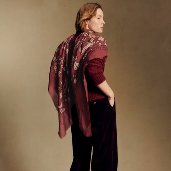 Sézane x Antoinette Poisson NWT Pio Scarf in Burgundy with Birds Print - Picture 2 of 7